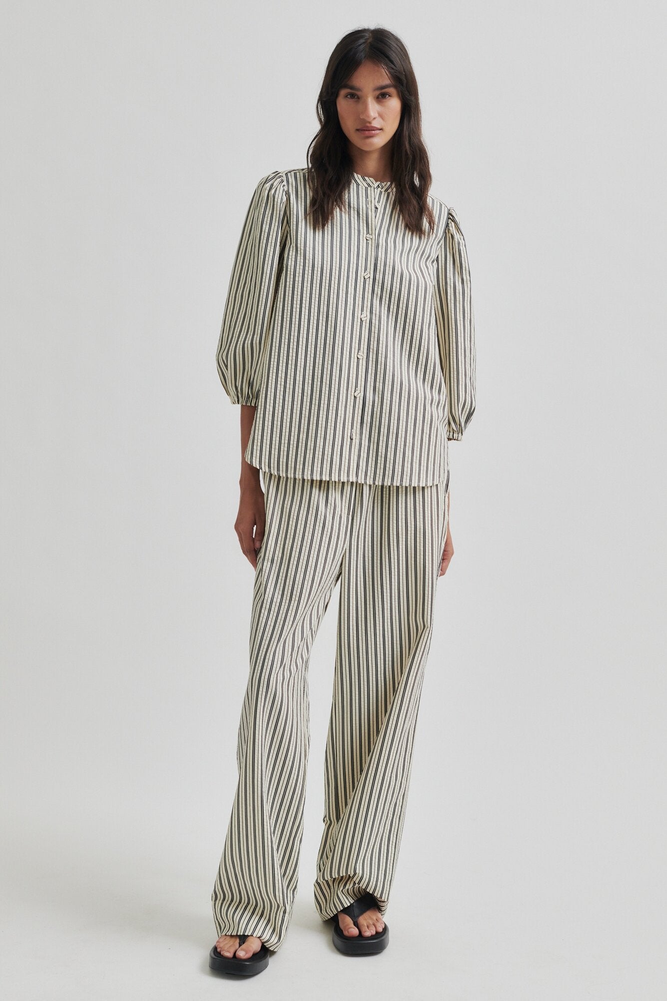 Serifa Skjorte - sort